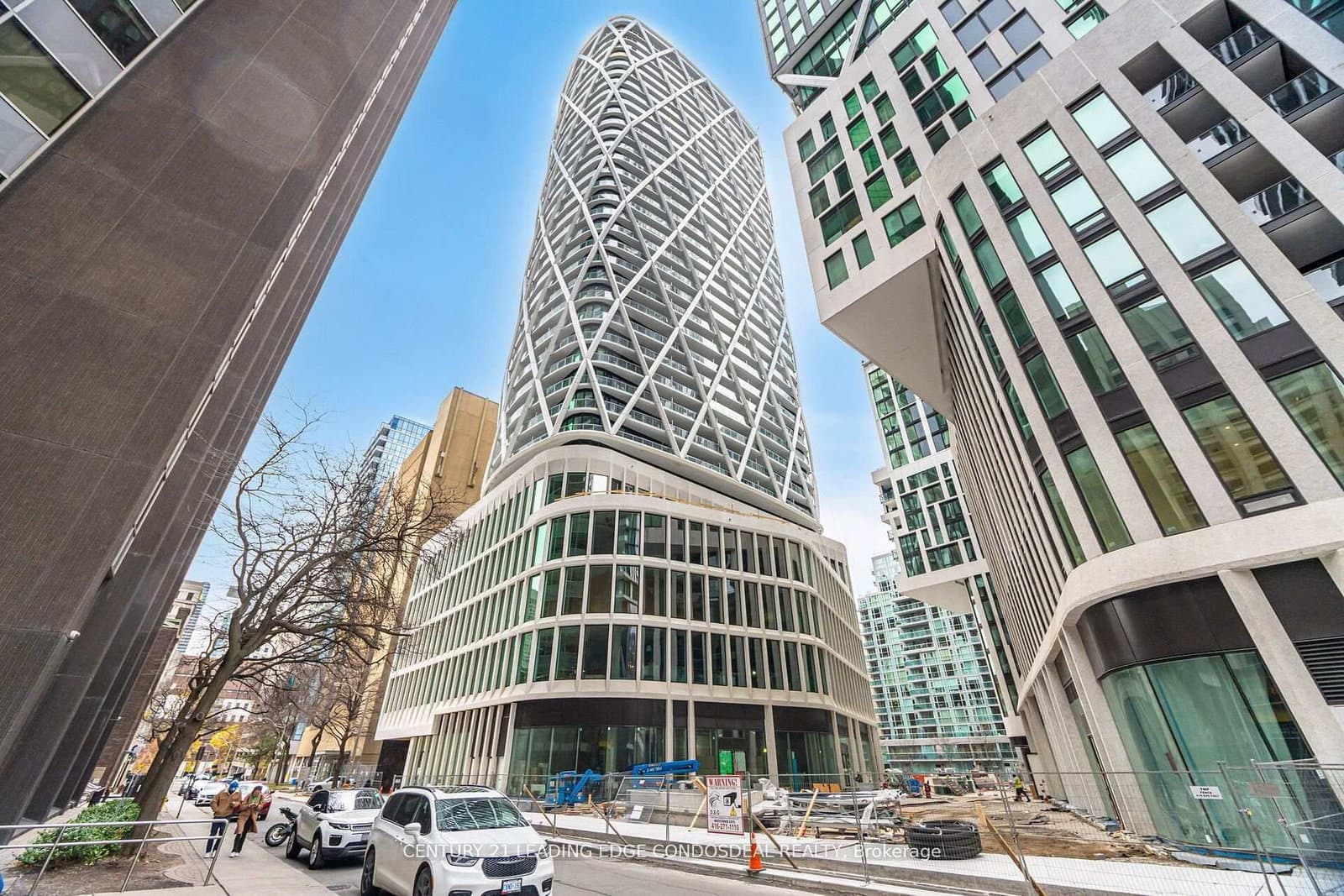 230 Simcoe Street, Unit 2518