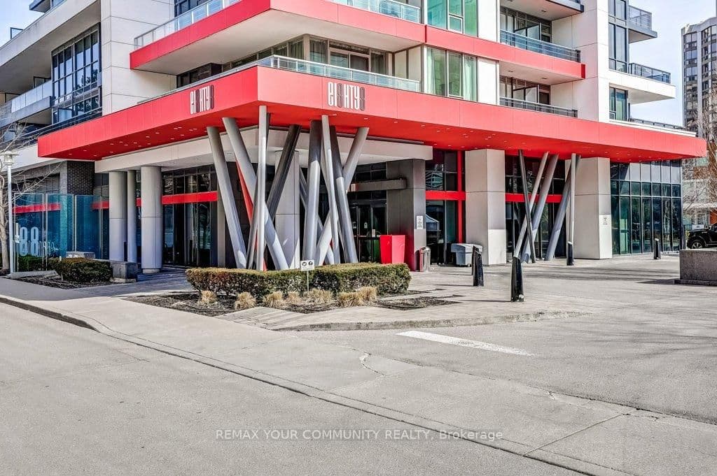 88 Sheppard Avenue E, Unit 210 thumbnail 2