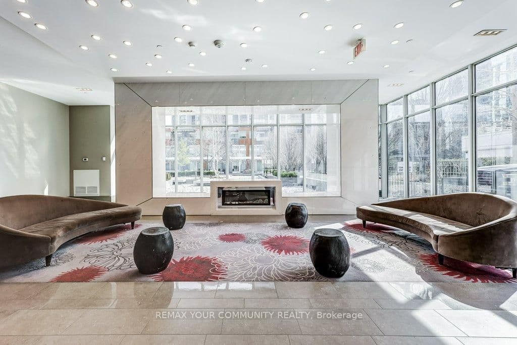 88 Sheppard Avenue E, Unit 210 thumbnail 4
