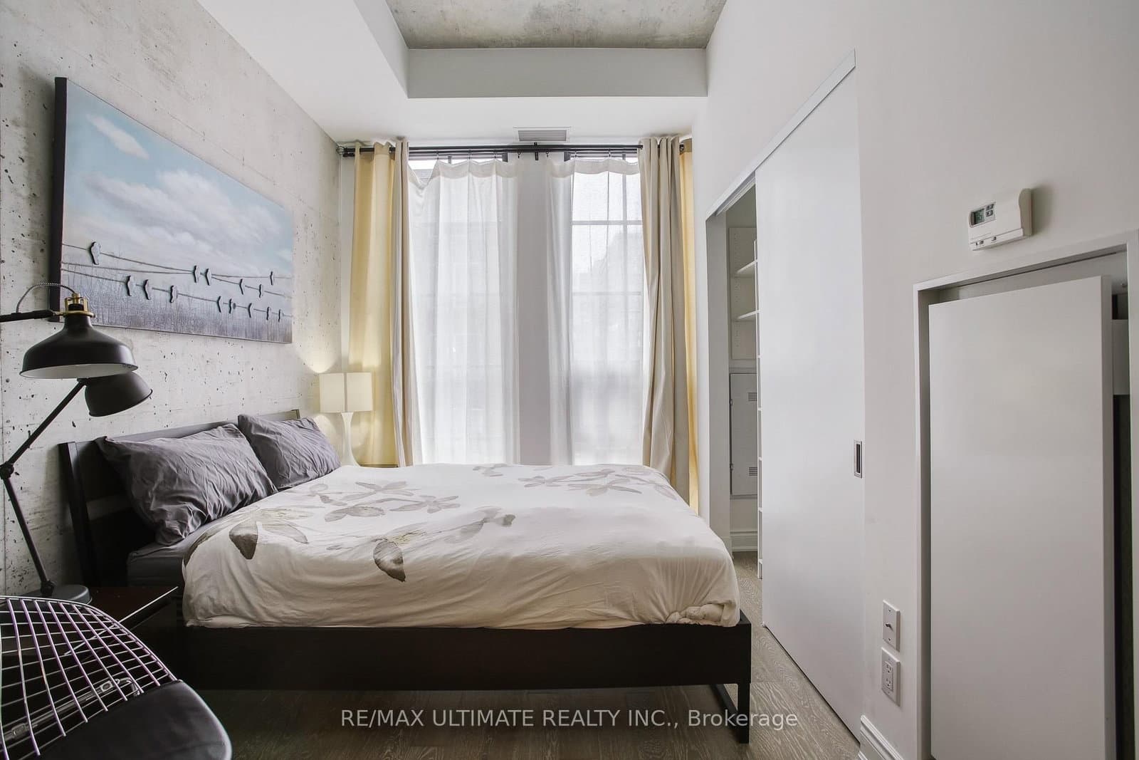 608 Richmond Street W, Unit 210 thumbnail 9