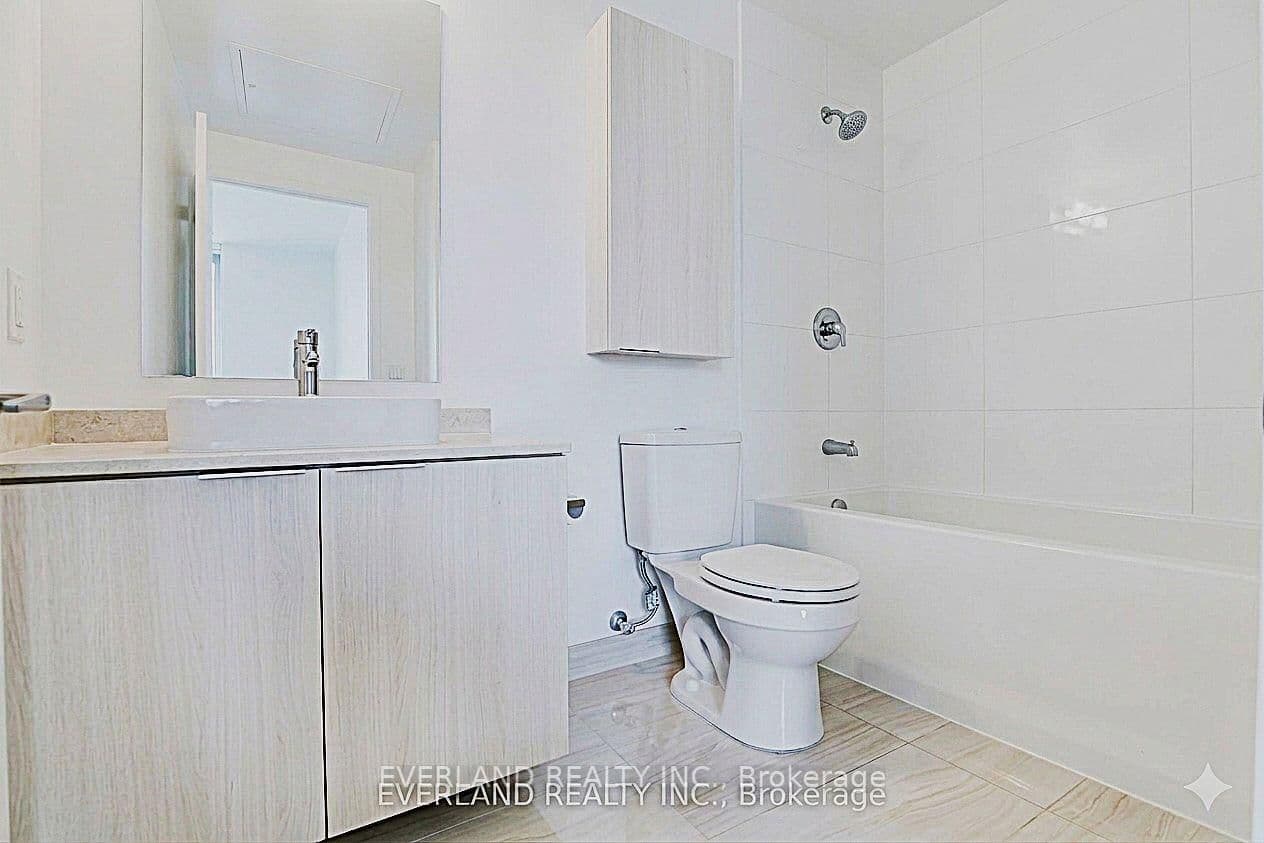 11 Wellesley Street W, Unit 703 thumbnail 11