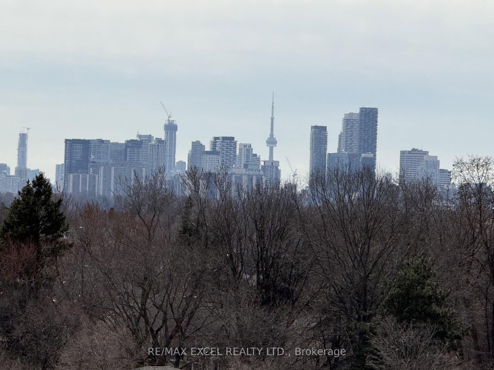 #906 - 120 Harrison Garden Boulevard