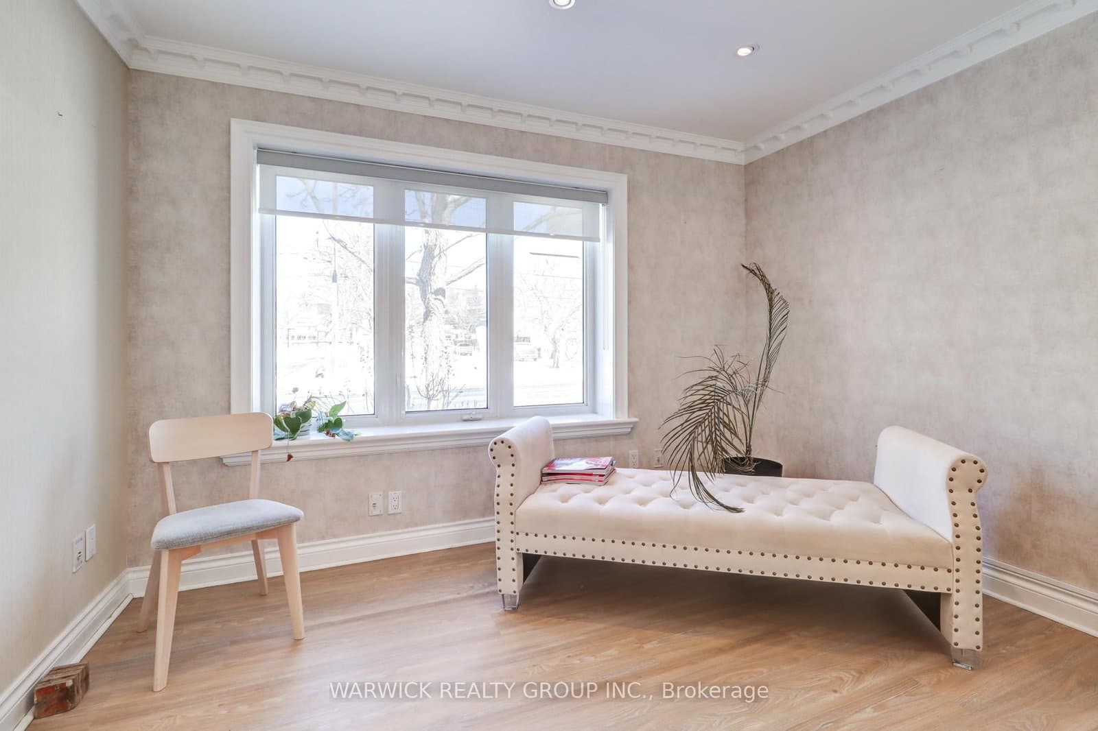 123 Sheppard Avenue E thumbnail 10