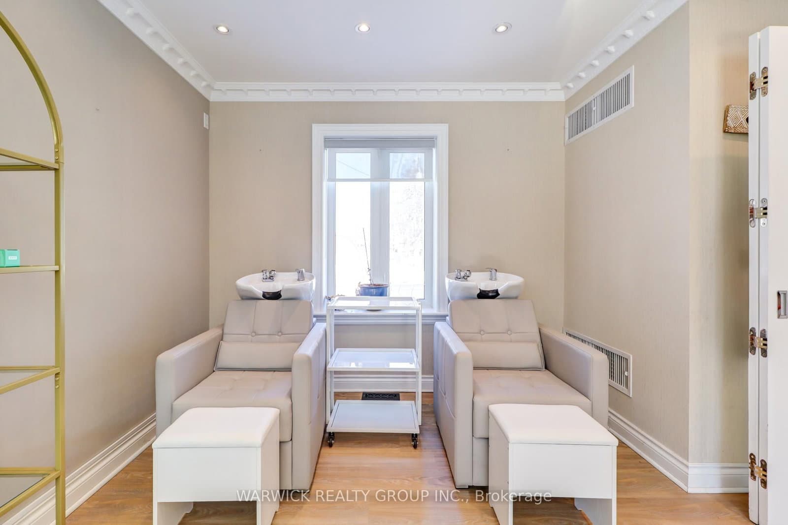 123 Sheppard Avenue E thumbnail 12