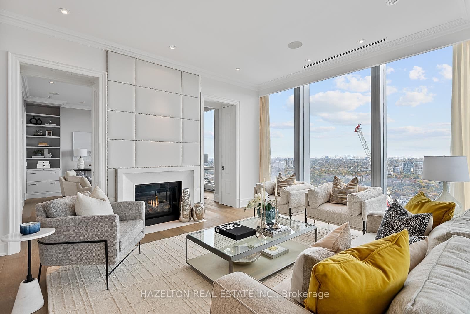#4802 - 50 Yorkville Avenue