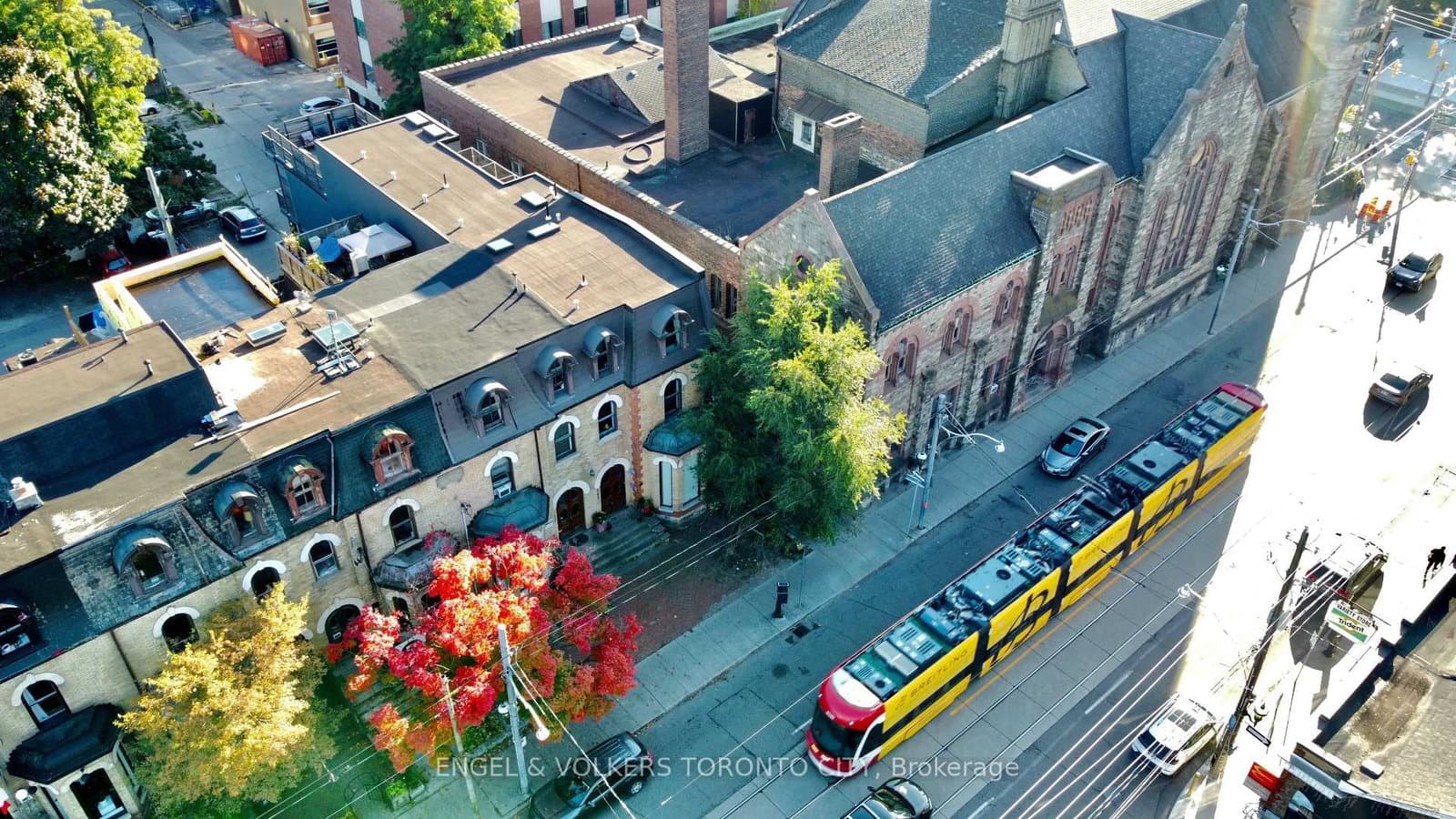 167 Carlton Street thumbnail 22