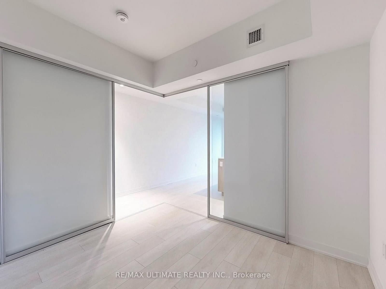 117 Broadway Avenue, Unit 207 thumbnail 28