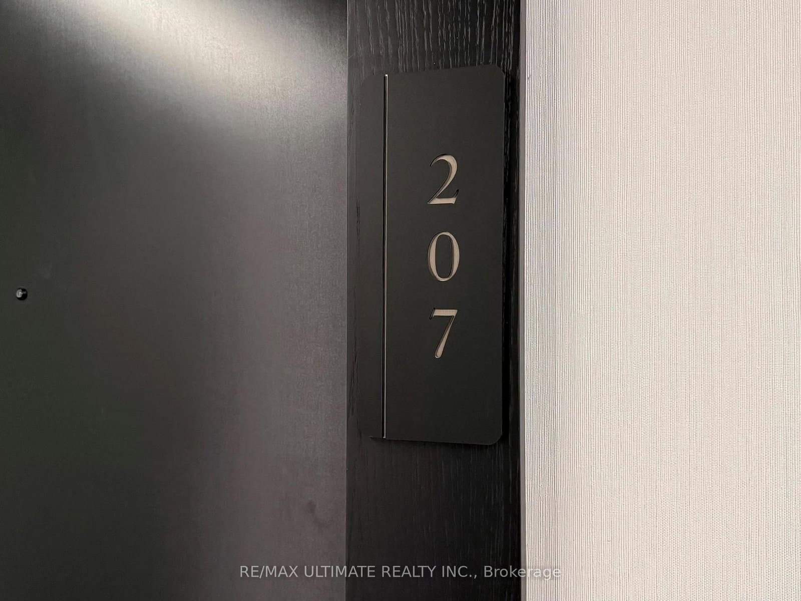 117 Broadway Avenue, Unit 207 thumbnail 34