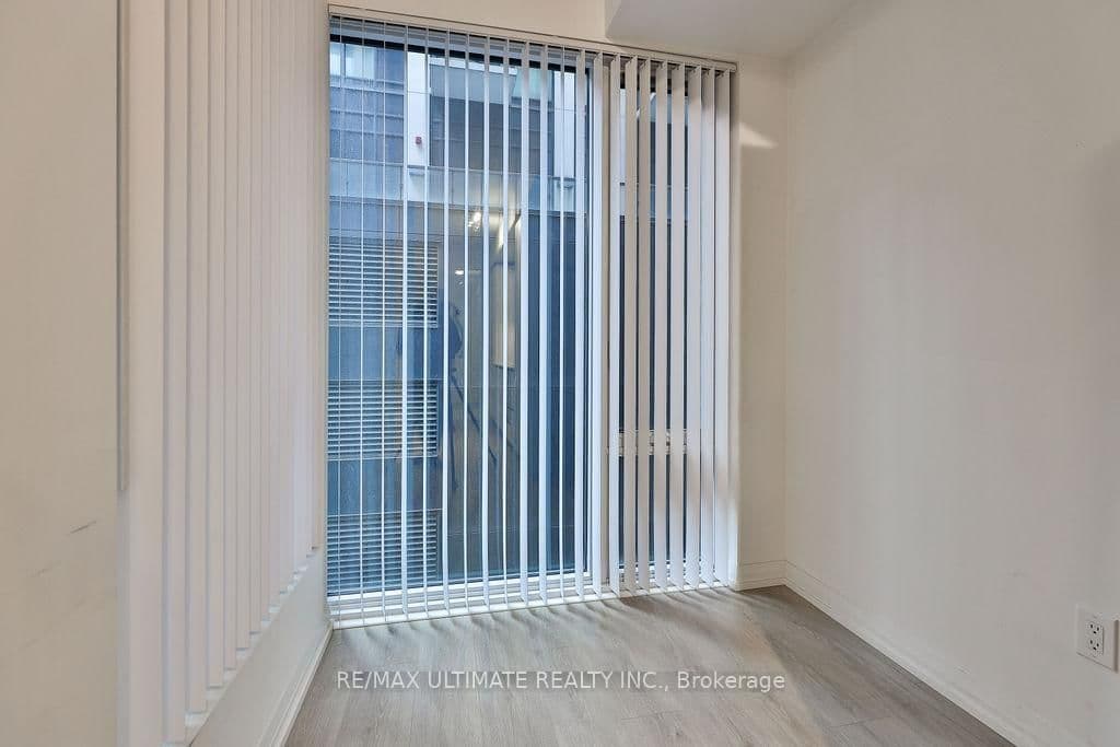 8 WIDMER Street, Unit 515 thumbnail 26