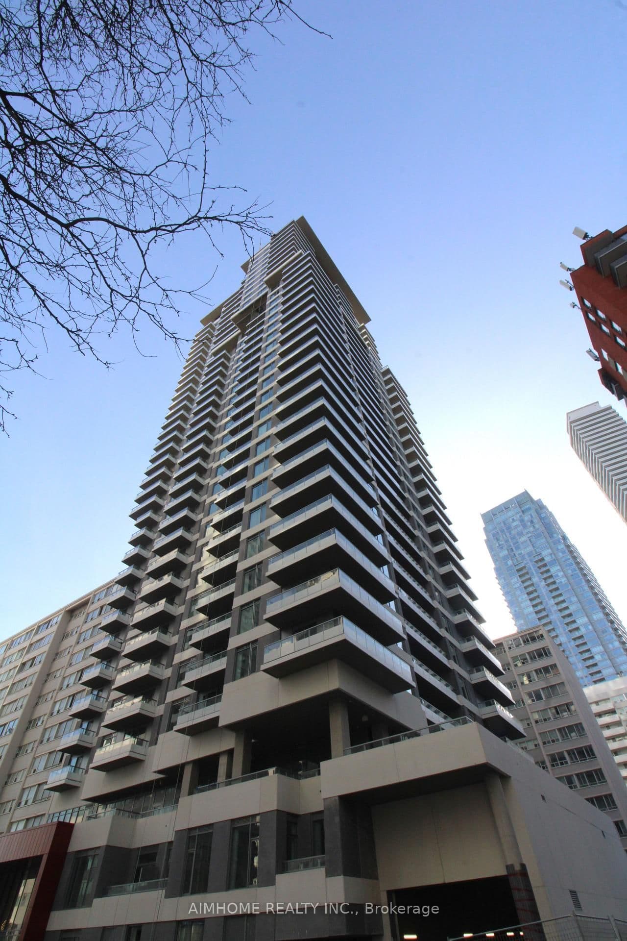 50 Dunfield Avenue, Unit 1020