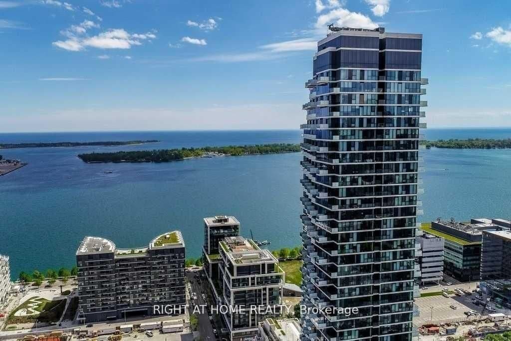 #1407 - 16 Bonnycastle Street
