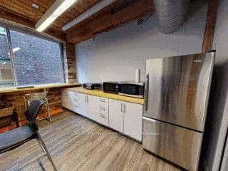 272 E Richmond Street E thumbnail 12