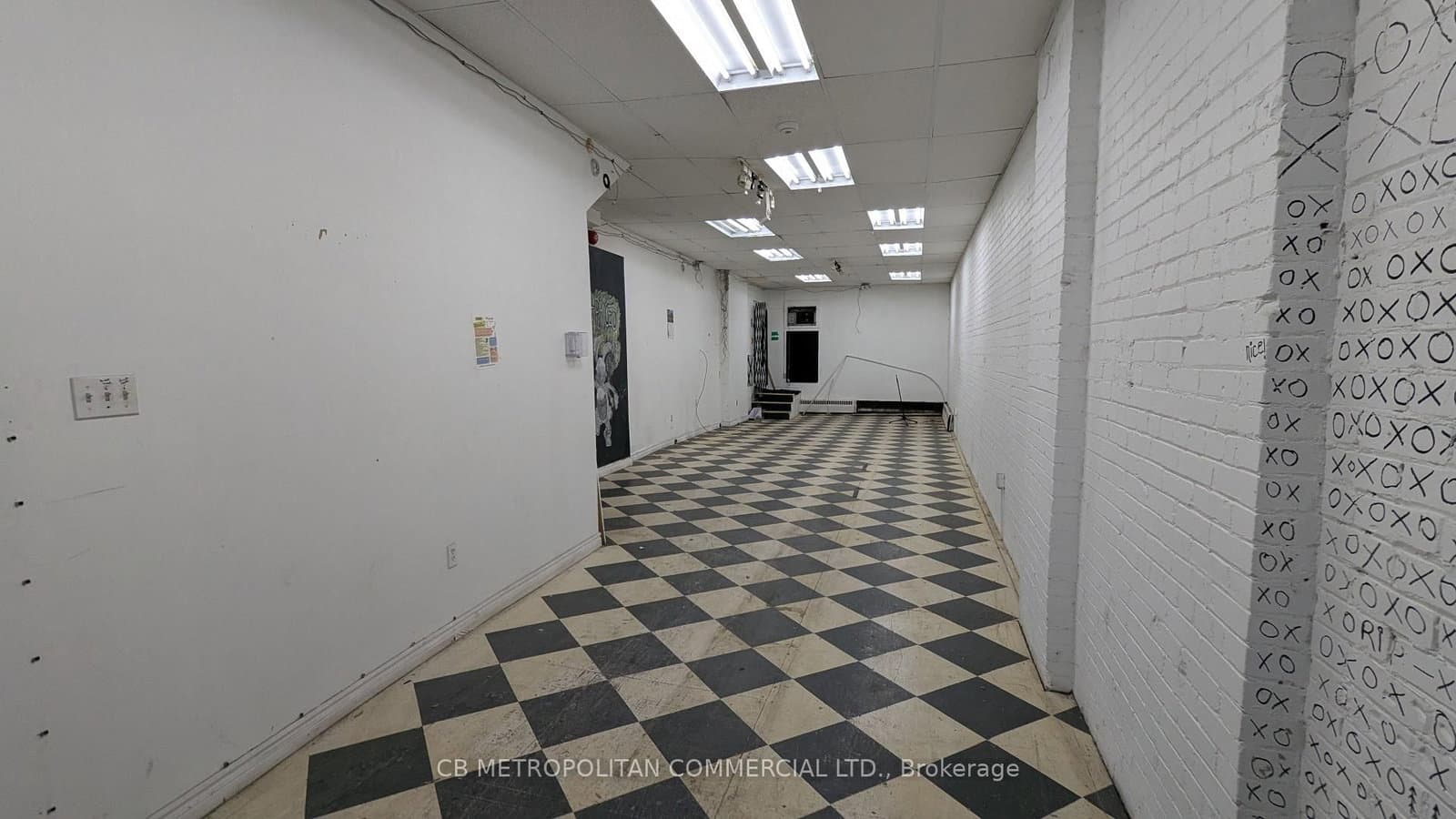 213 Queen Street, Unit A thumbnail 2
