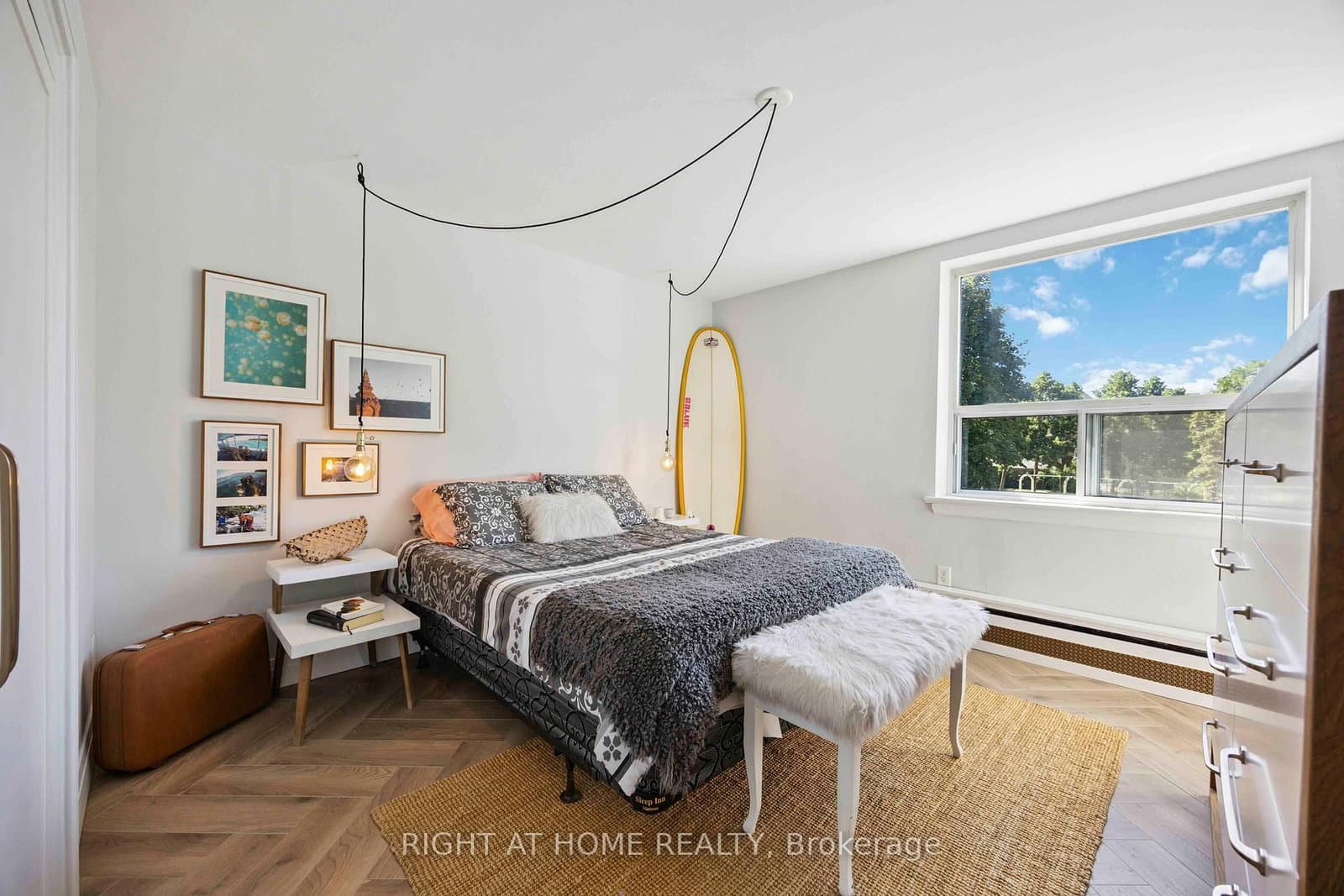 57 Neptune Drive, Unit 103 thumbnail 23