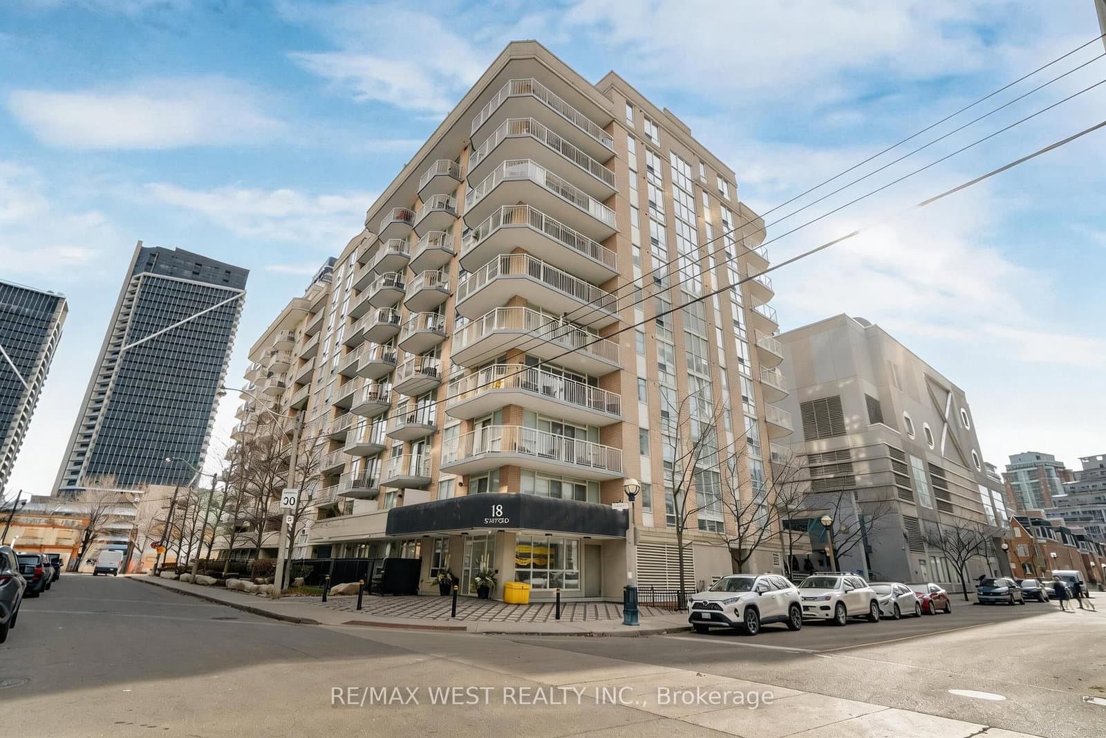 #202 - 18 Stafford Street