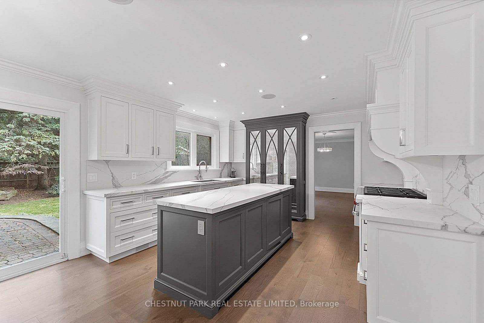 16 Sagewood Drive thumbnail 13