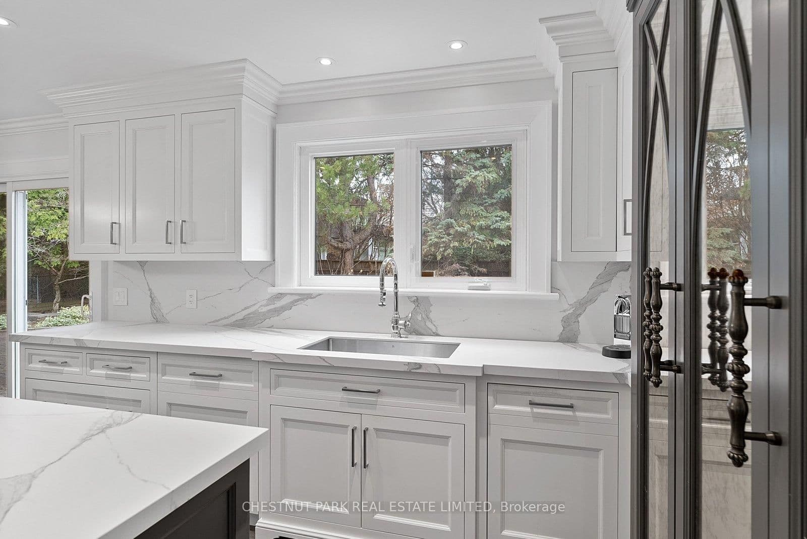 16 Sagewood Drive thumbnail 14