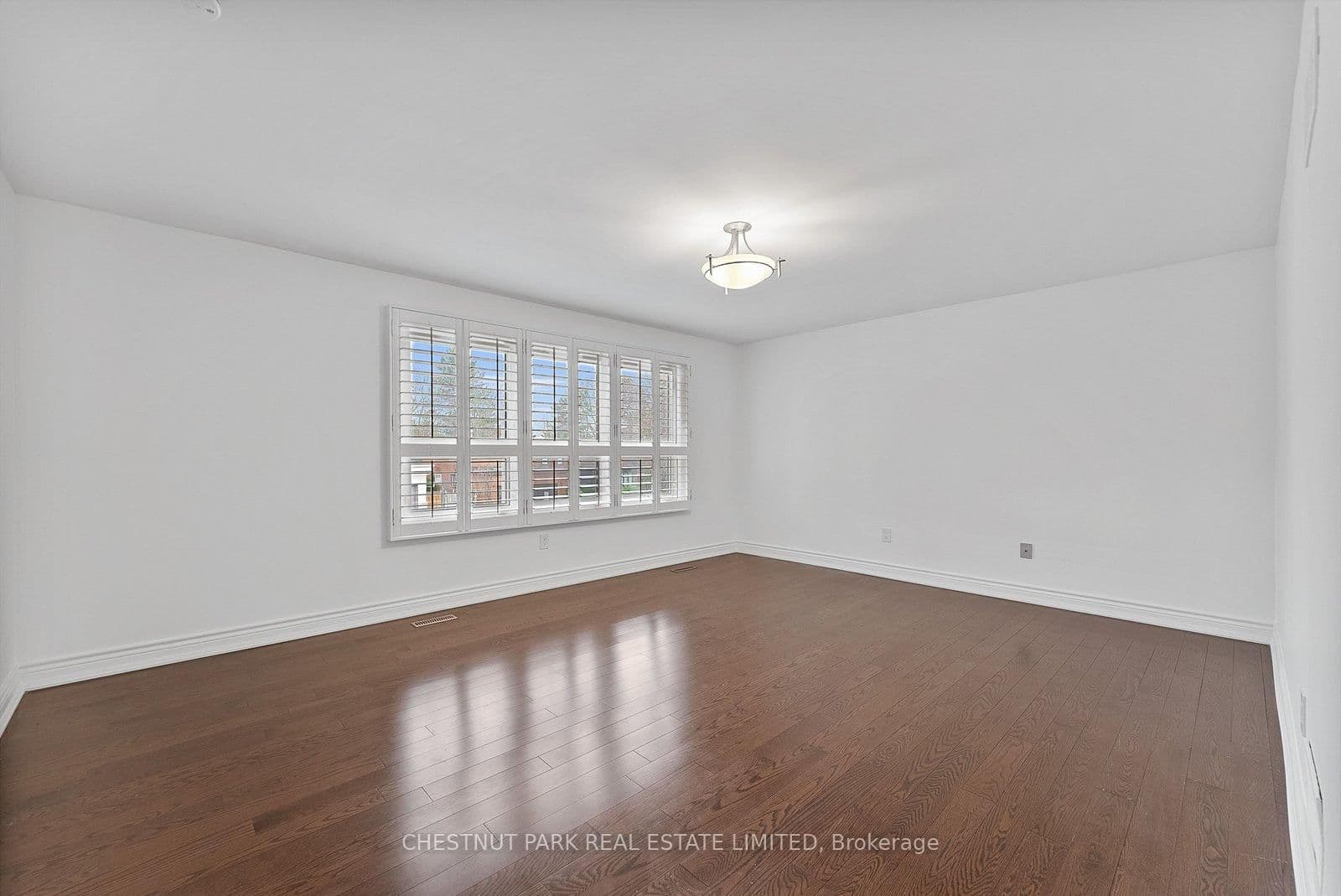 16 Sagewood Drive thumbnail 35
