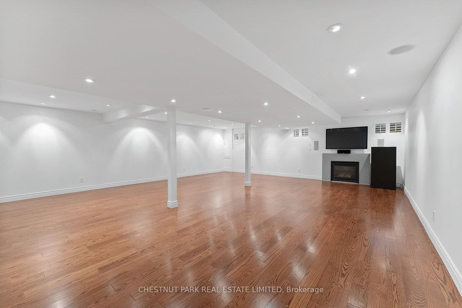 16 Sagewood Drive thumbnail 40