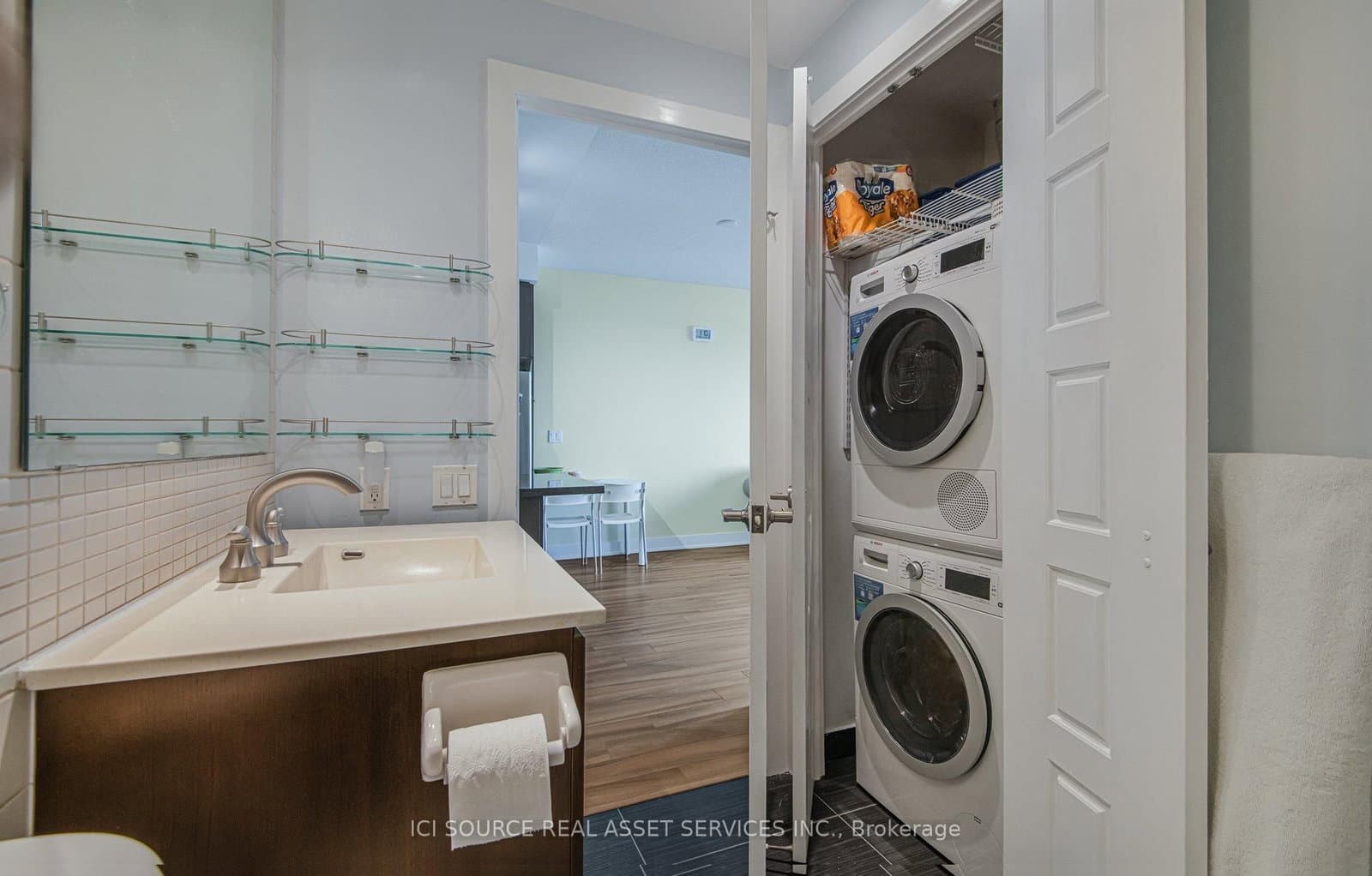 28 Linden Street, Unit 2303 thumbnail 14
