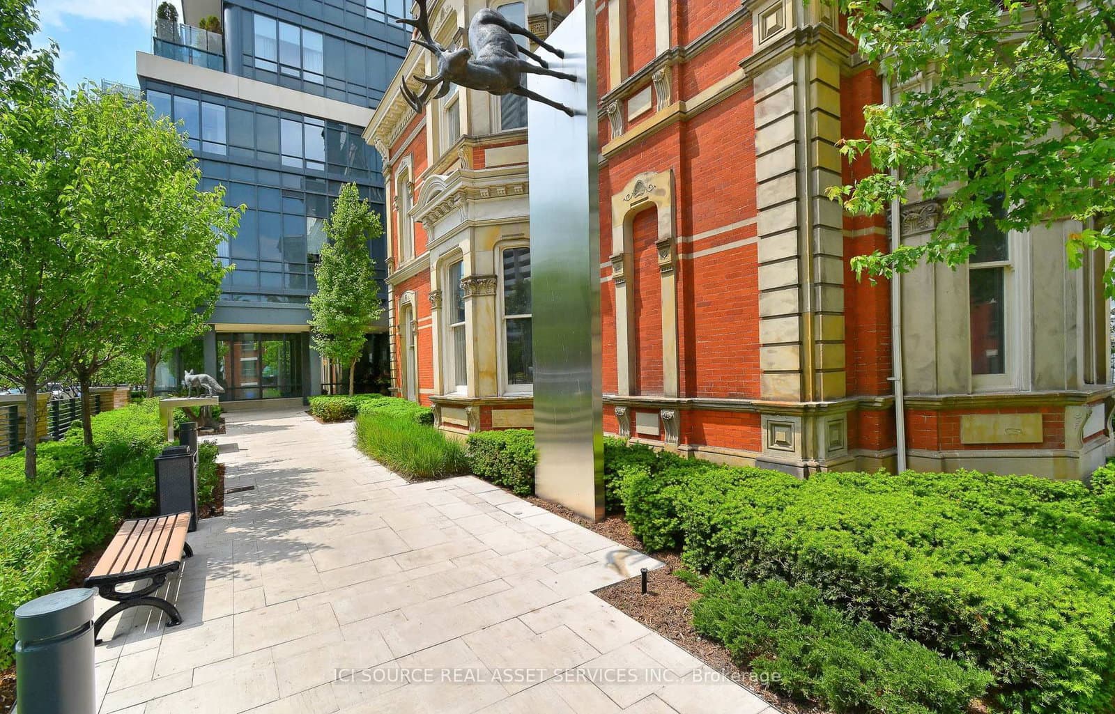 28 Linden Street, Unit 2303 thumbnail 36