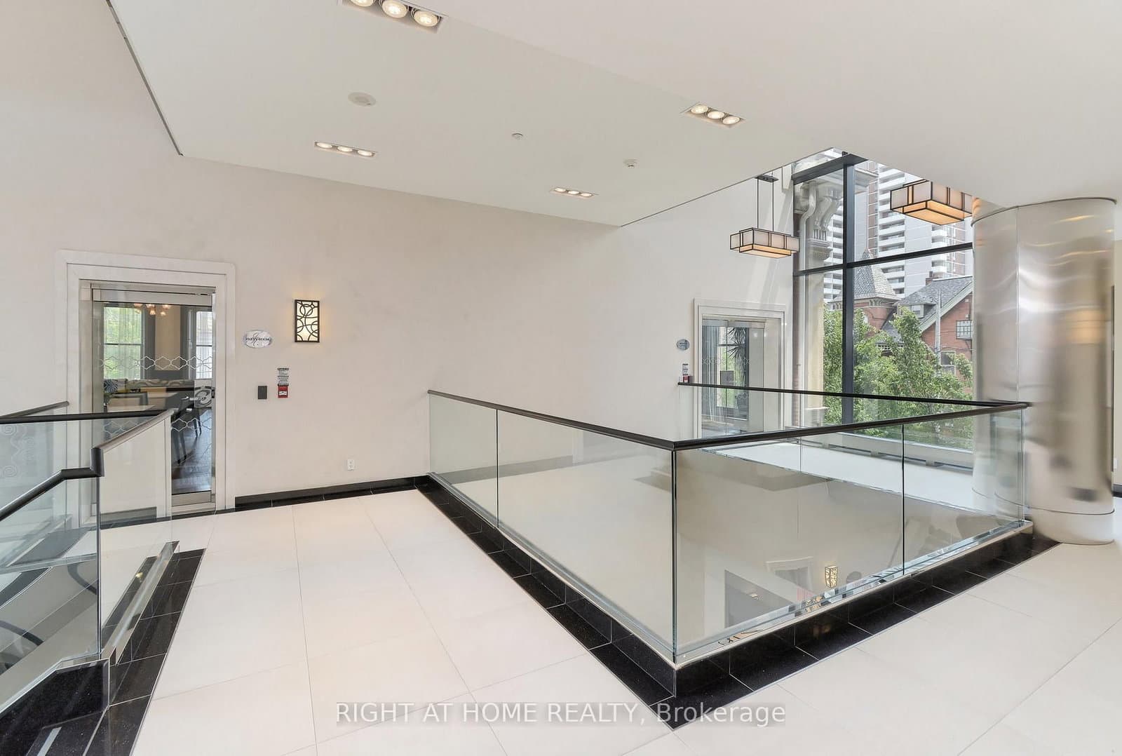 28 Linden Street, Unit 1405 thumbnail 46