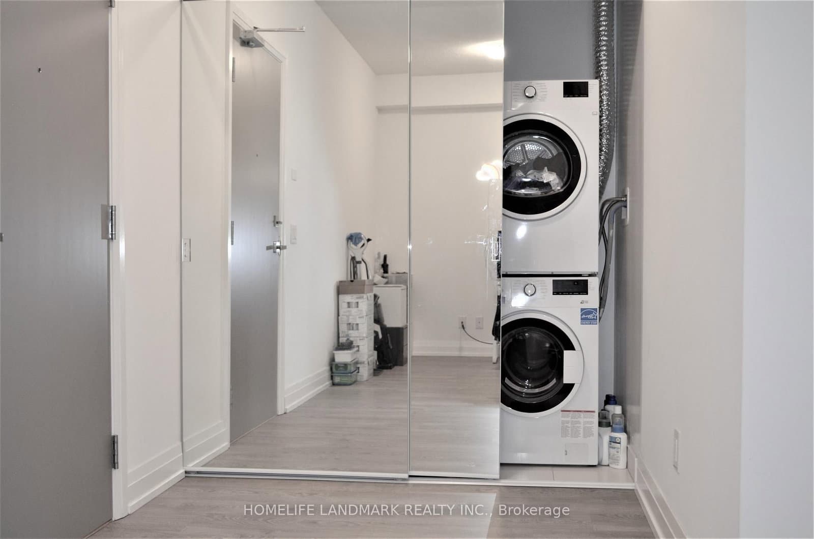 591 Sheppard Avenue E, Unit 808 thumbnail 5