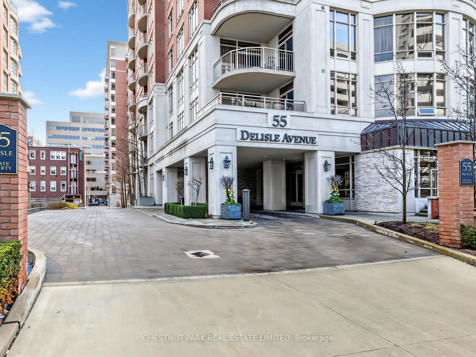 55 Delisle Avenue, Unit 901 thumbnail 3