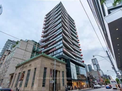 #712 - 215 Queen Street W