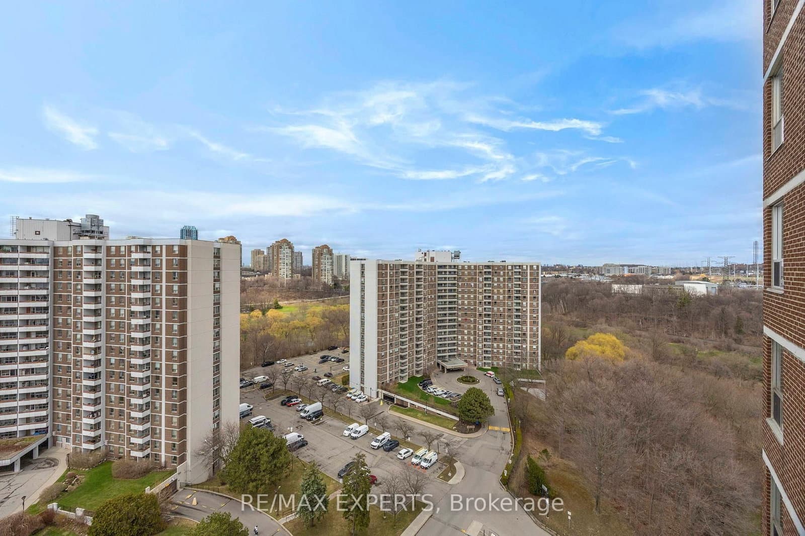 5 Shady Golfway, Unit 1417 thumbnail 28