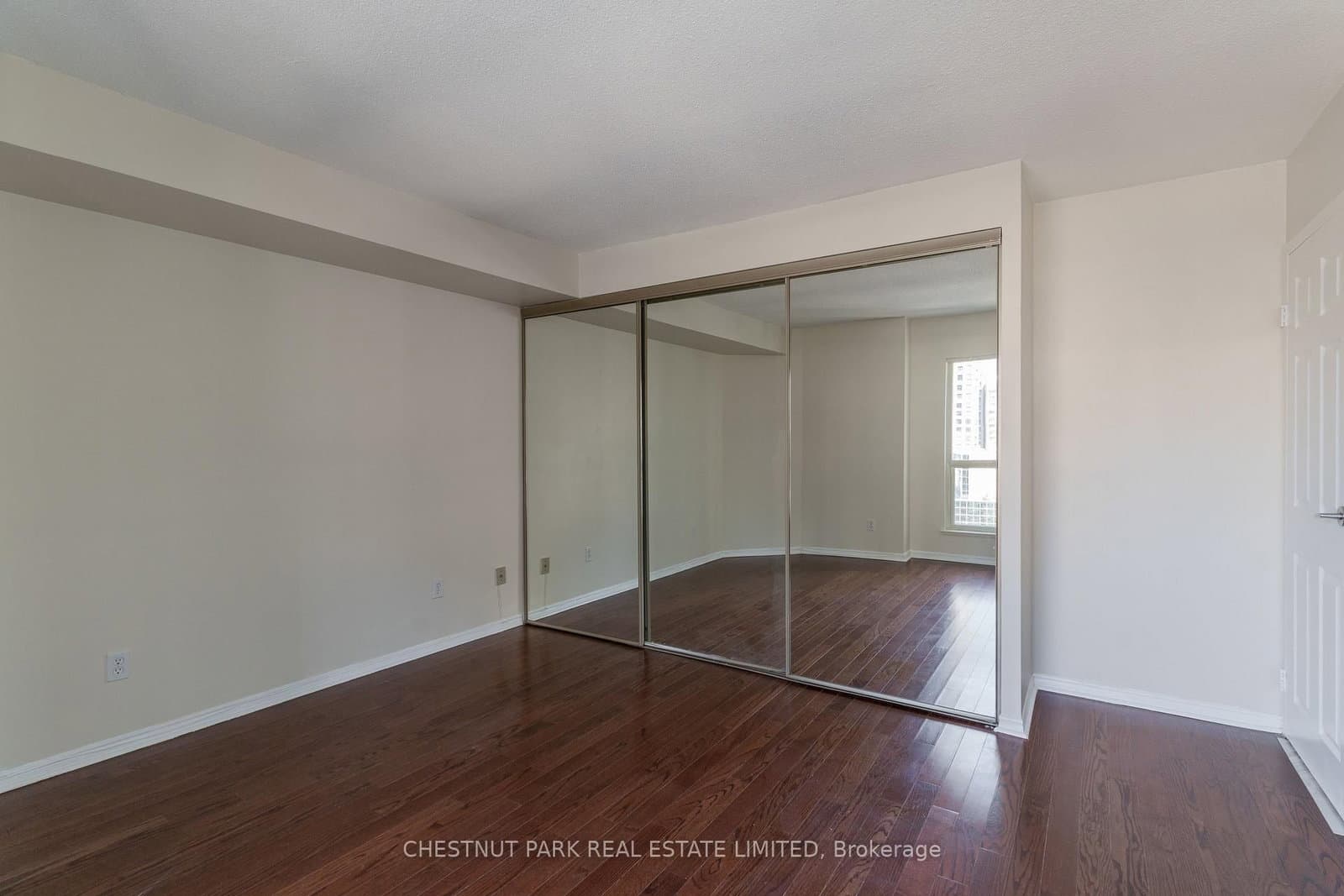 25 The Esplanade, Unit 2107 thumbnail 24
