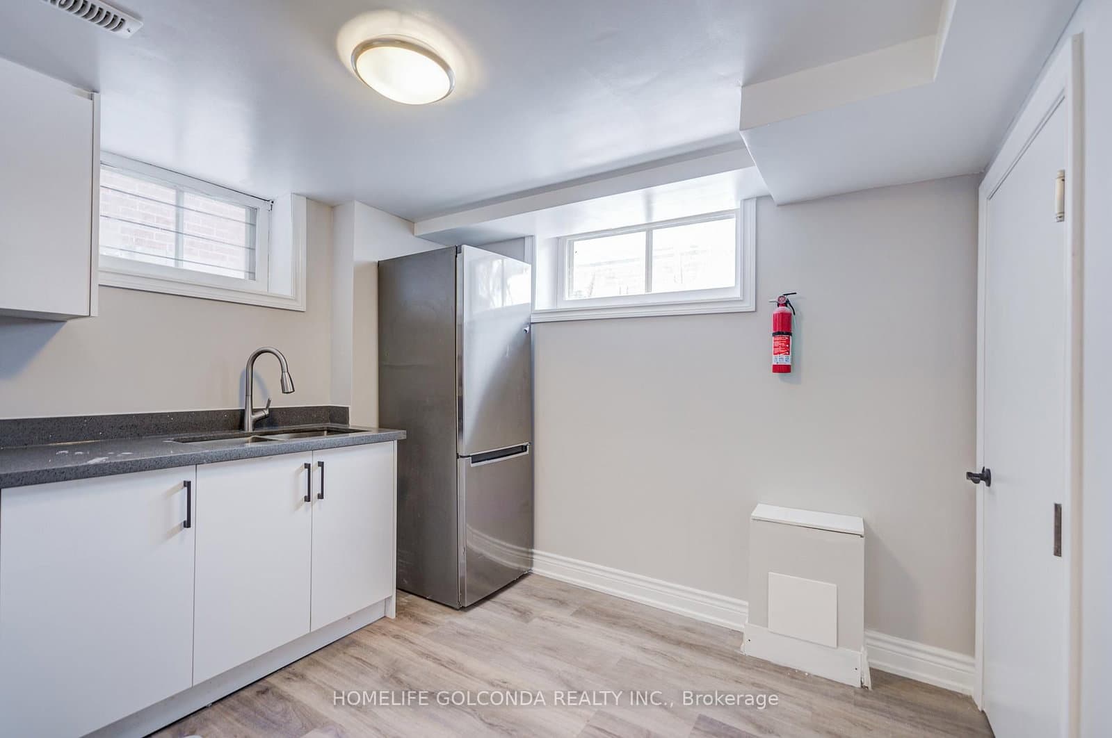 59 Wolseley Street, Unit Basement thumbnail 7
