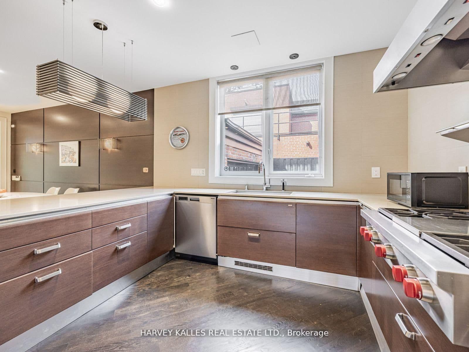 80 Hazelton Avenue thumbnail 21