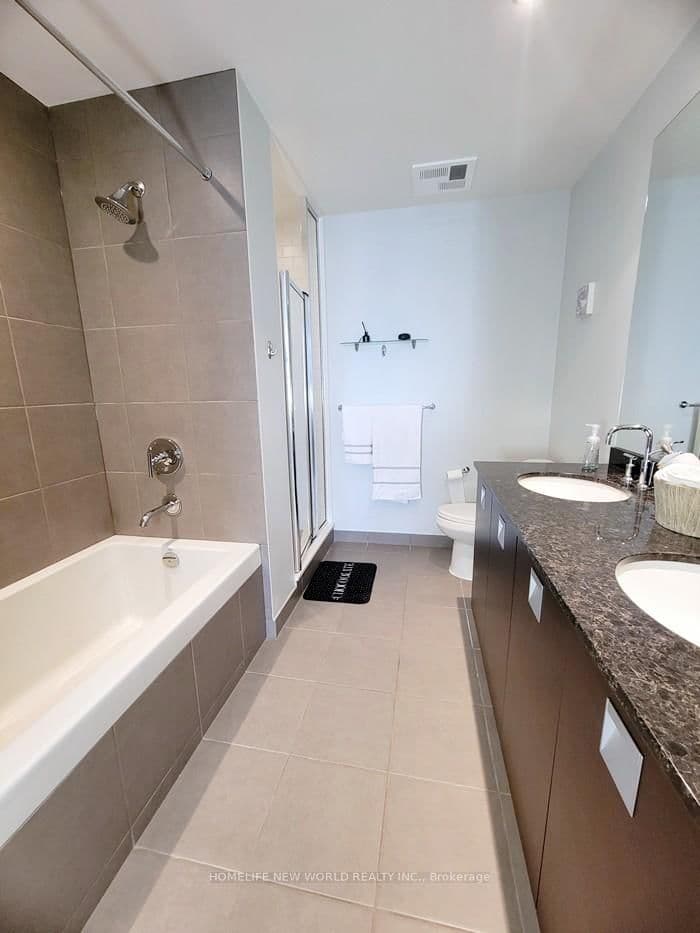 33 Charles Street E, Unit 2706 thumbnail 9