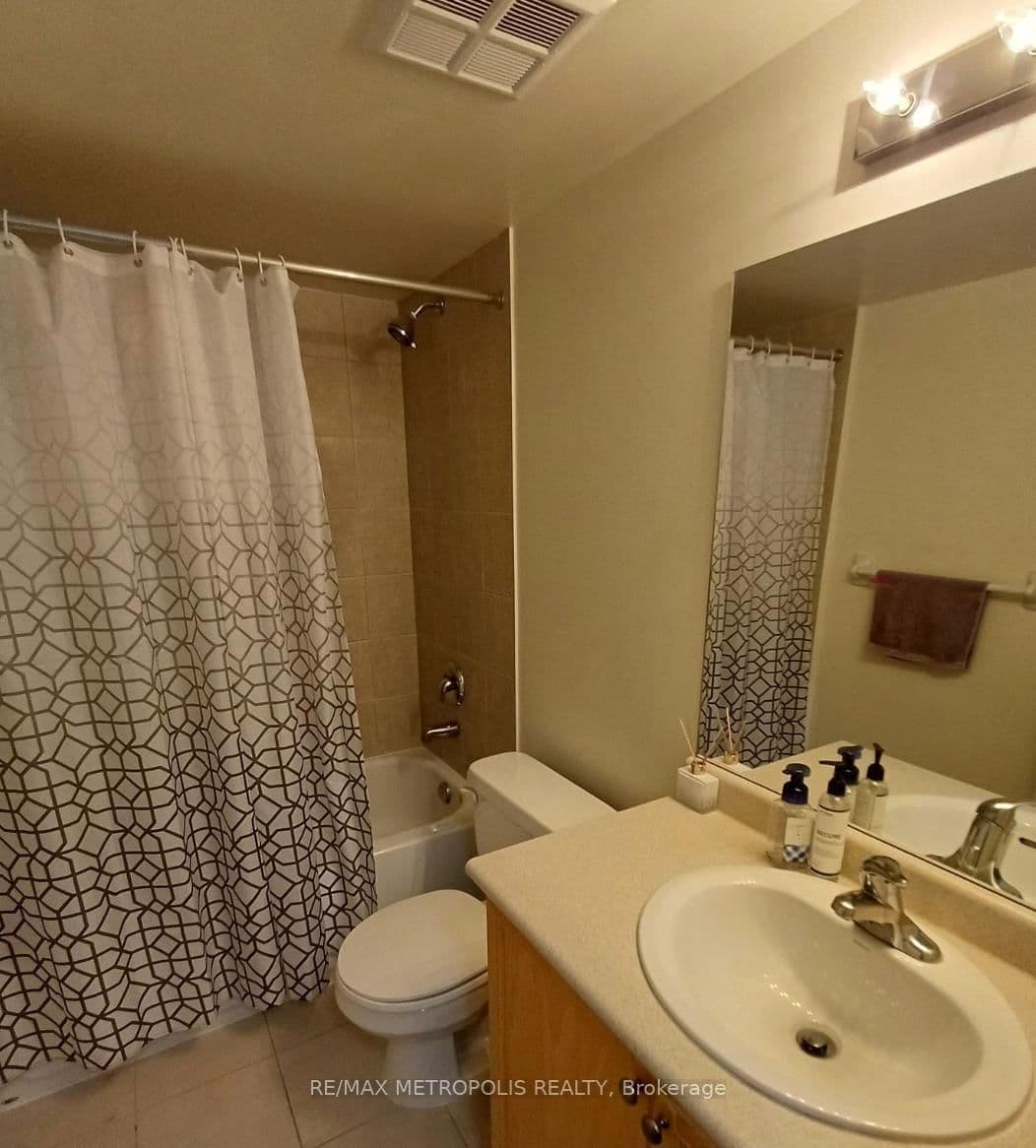 45 Cedarcroft Boulevard, Unit 12 thumbnail 5