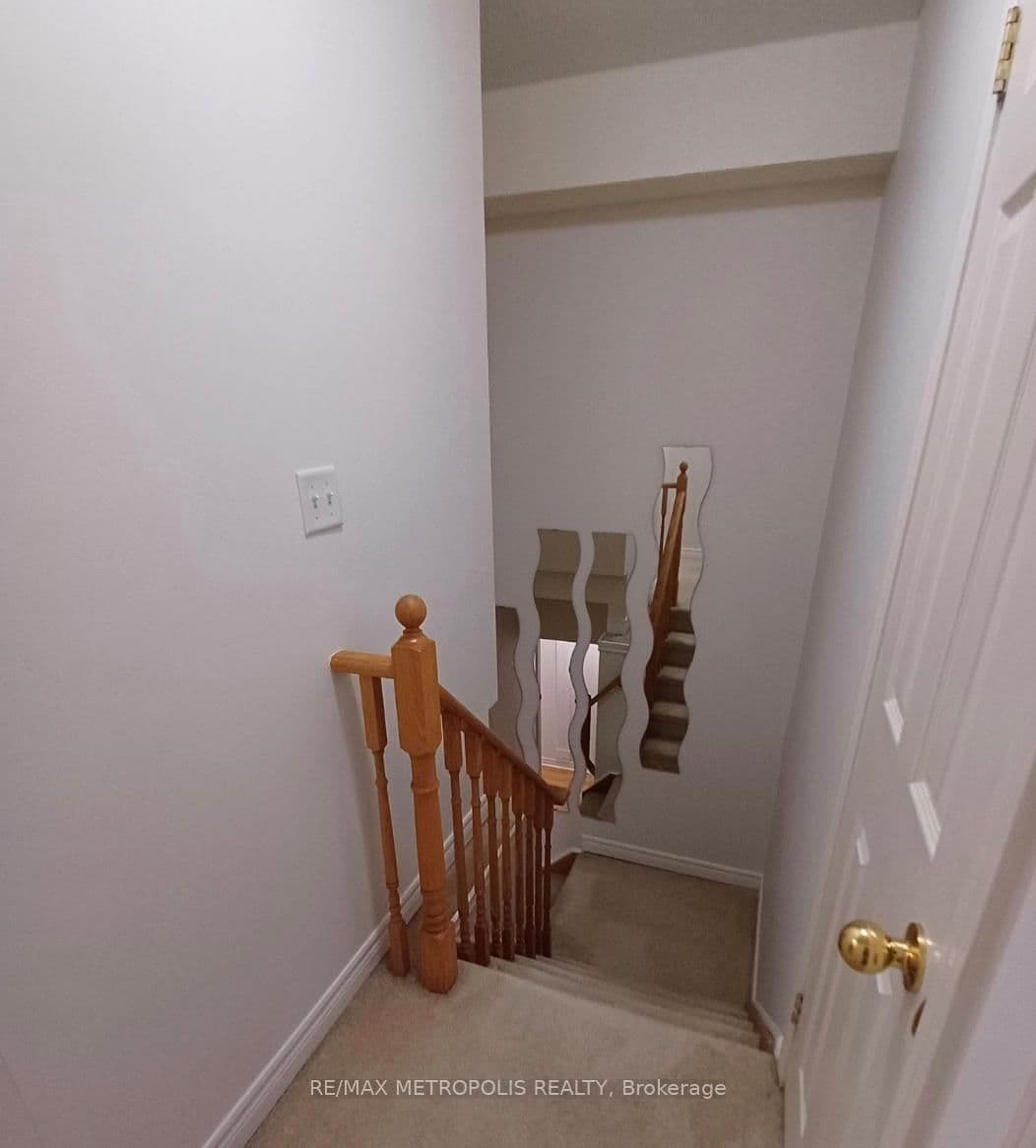 45 Cedarcroft Boulevard, Unit 12 thumbnail 6