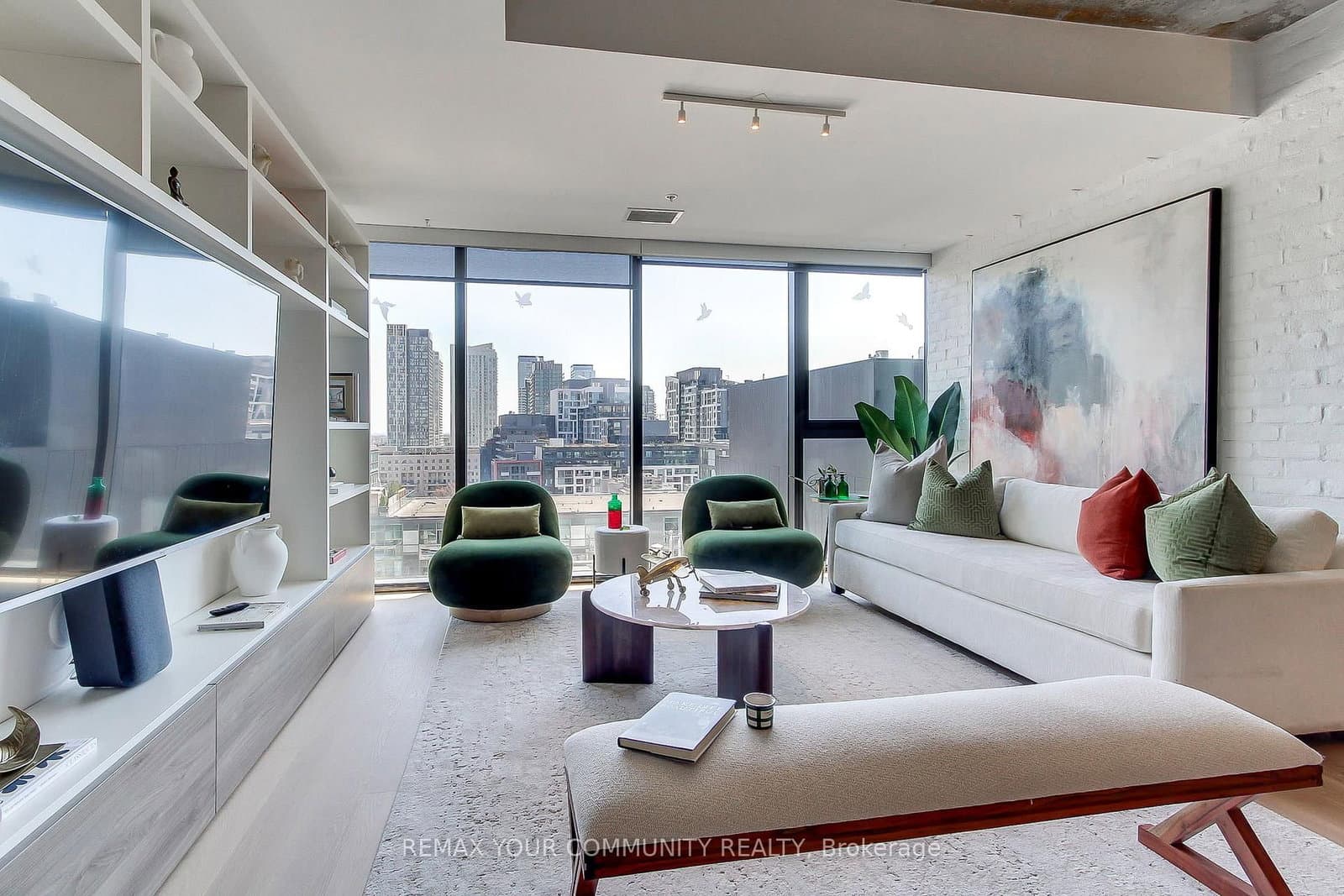 629 King Street, Unit 1224 thumbnail 9