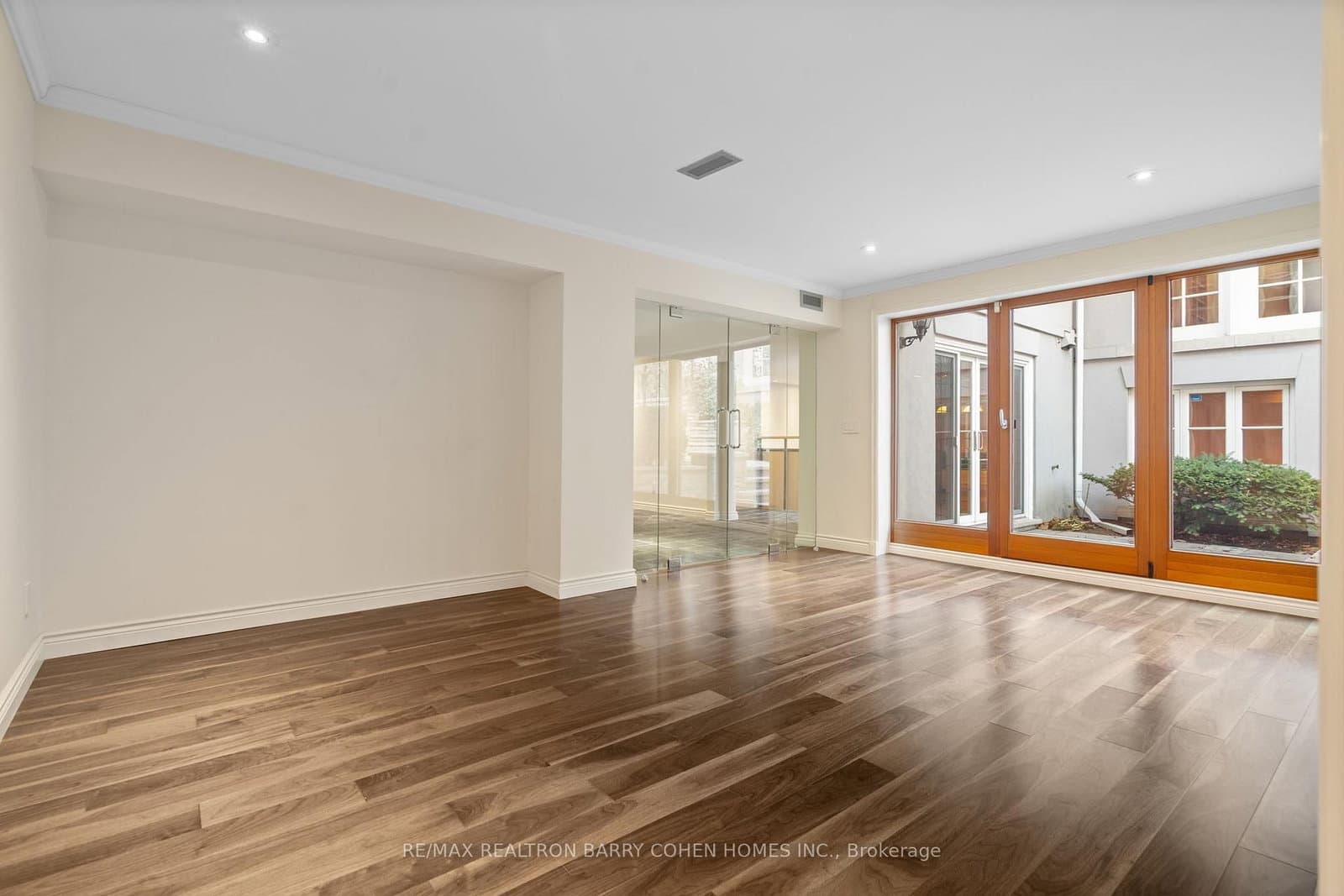 80 Bayview Ridge thumbnail 21
