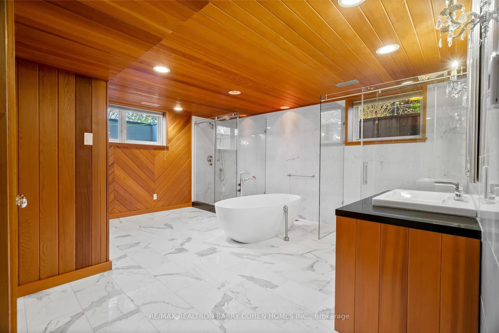 80 Bayview Ridge thumbnail 23