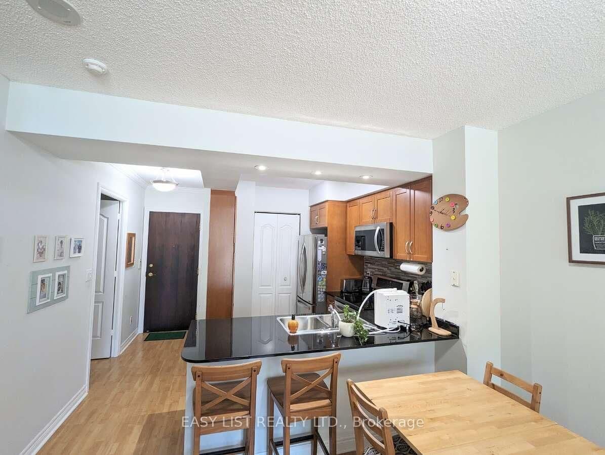 38 William Carson Crescent, Unit 222 thumbnail 6
