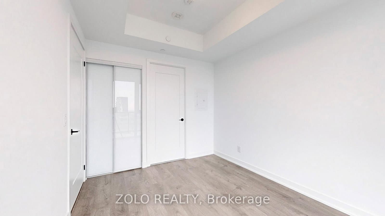 5 Defries Street, Unit 1504 thumbnail 9