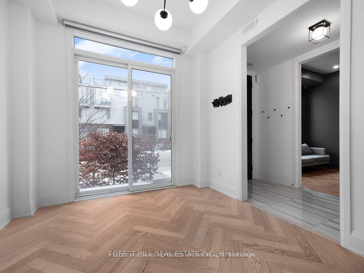 18 Greenbriar Road, Unit 3 thumbnail 16