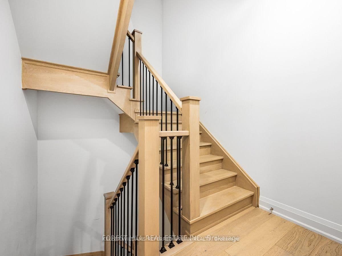 18 Greenbriar Road, Unit 3 thumbnail 19
