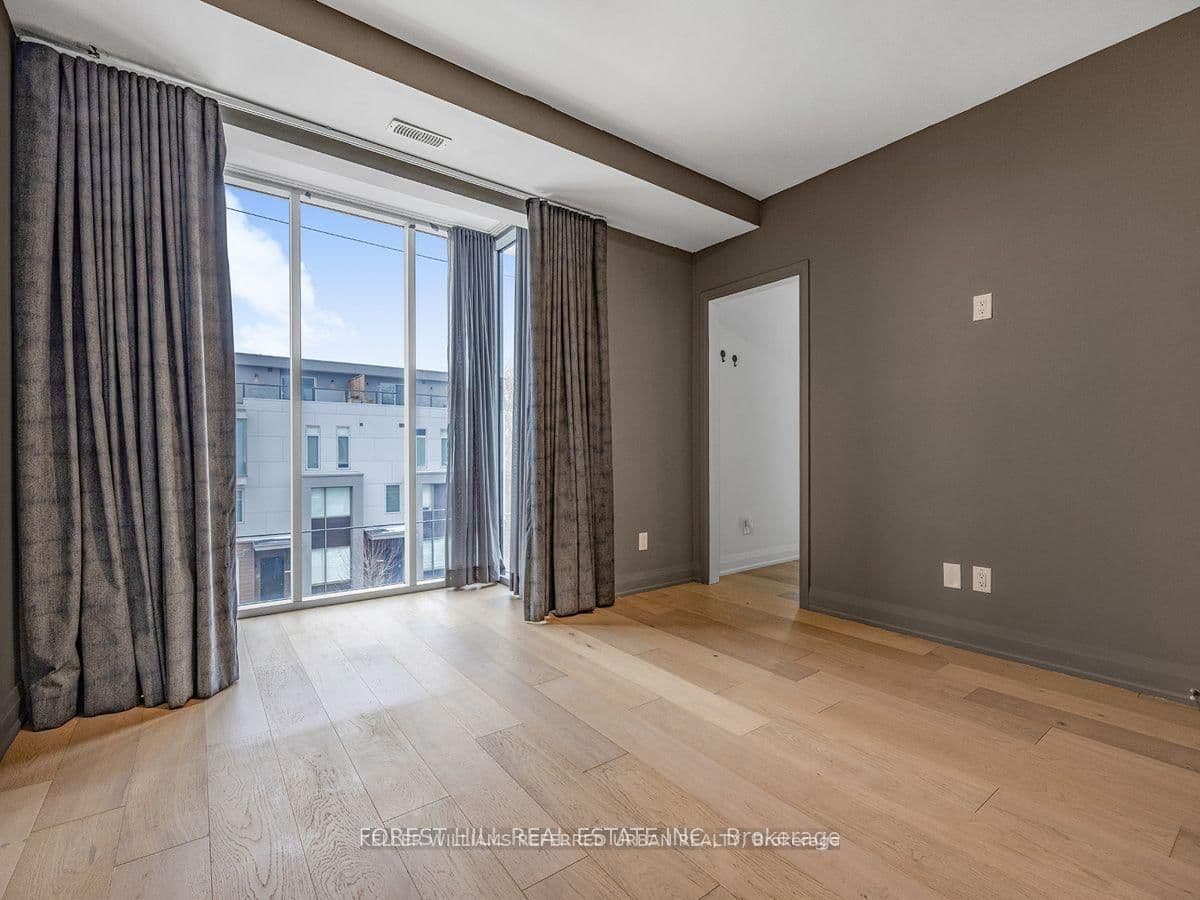 18 Greenbriar Road, Unit 3 thumbnail 25