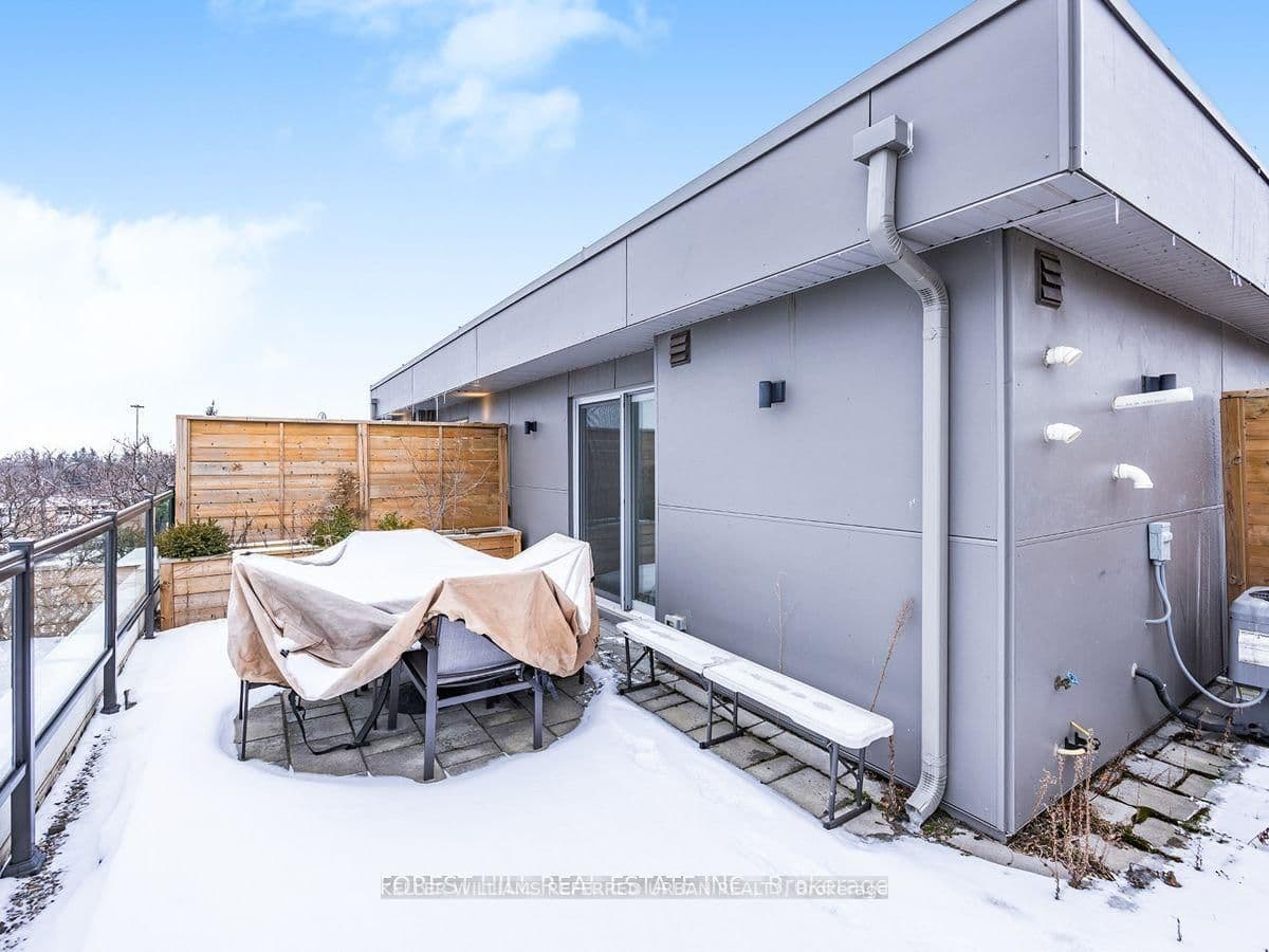 18 Greenbriar Road, Unit 3 thumbnail 38