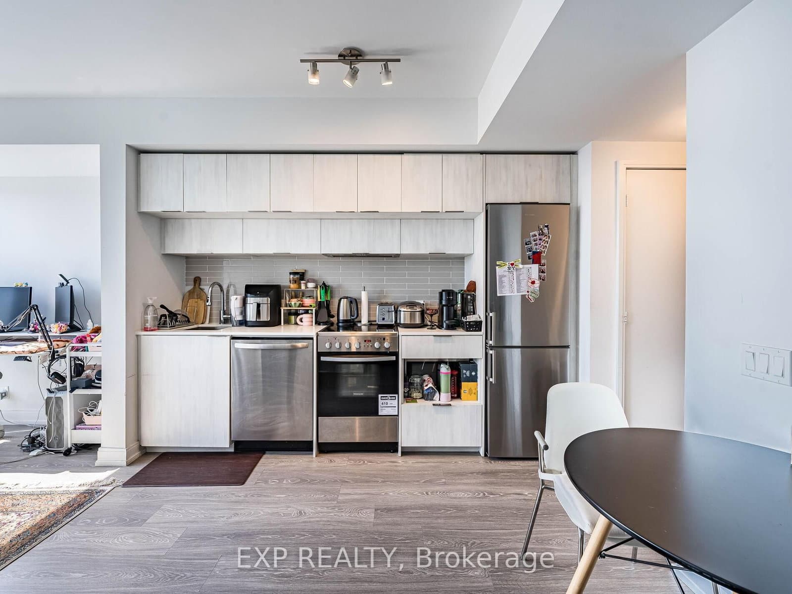 181 Dundas Street E, Unit 3708 thumbnail 9