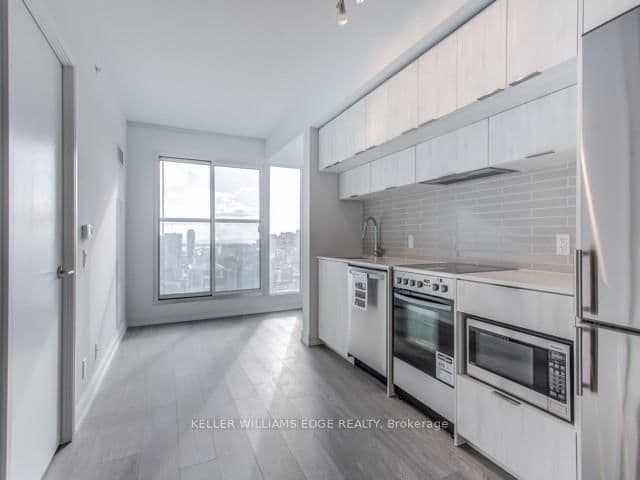 181 Dundas Street E, Unit 1208 thumbnail 4