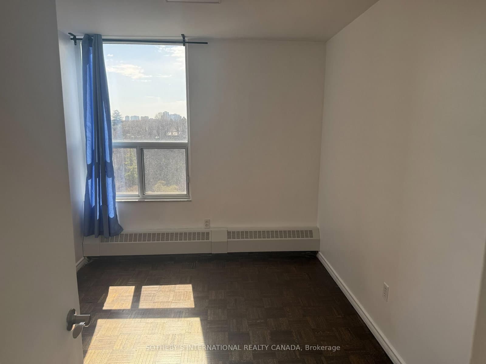 60 Pavane Link Way, Unit 706 thumbnail 14