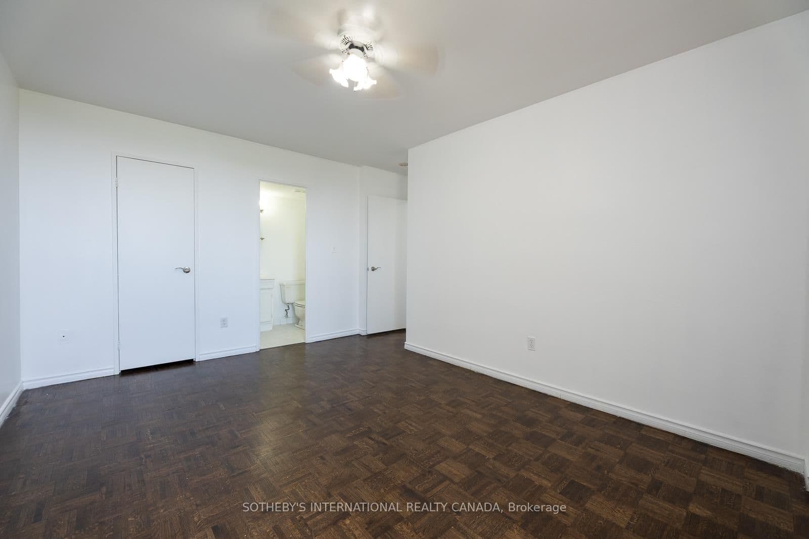 60 Pavane Link Way, Unit 706 thumbnail 24