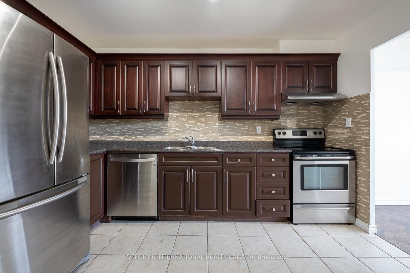 60 Pavane Link Way, Unit 706 thumbnail 3